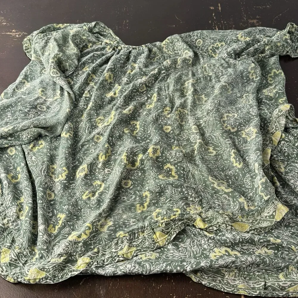 Natalie Martin Top Size M/L 24” P2P Green Very Short Sleeves w Ruffled Ends - Picture 4 of 9